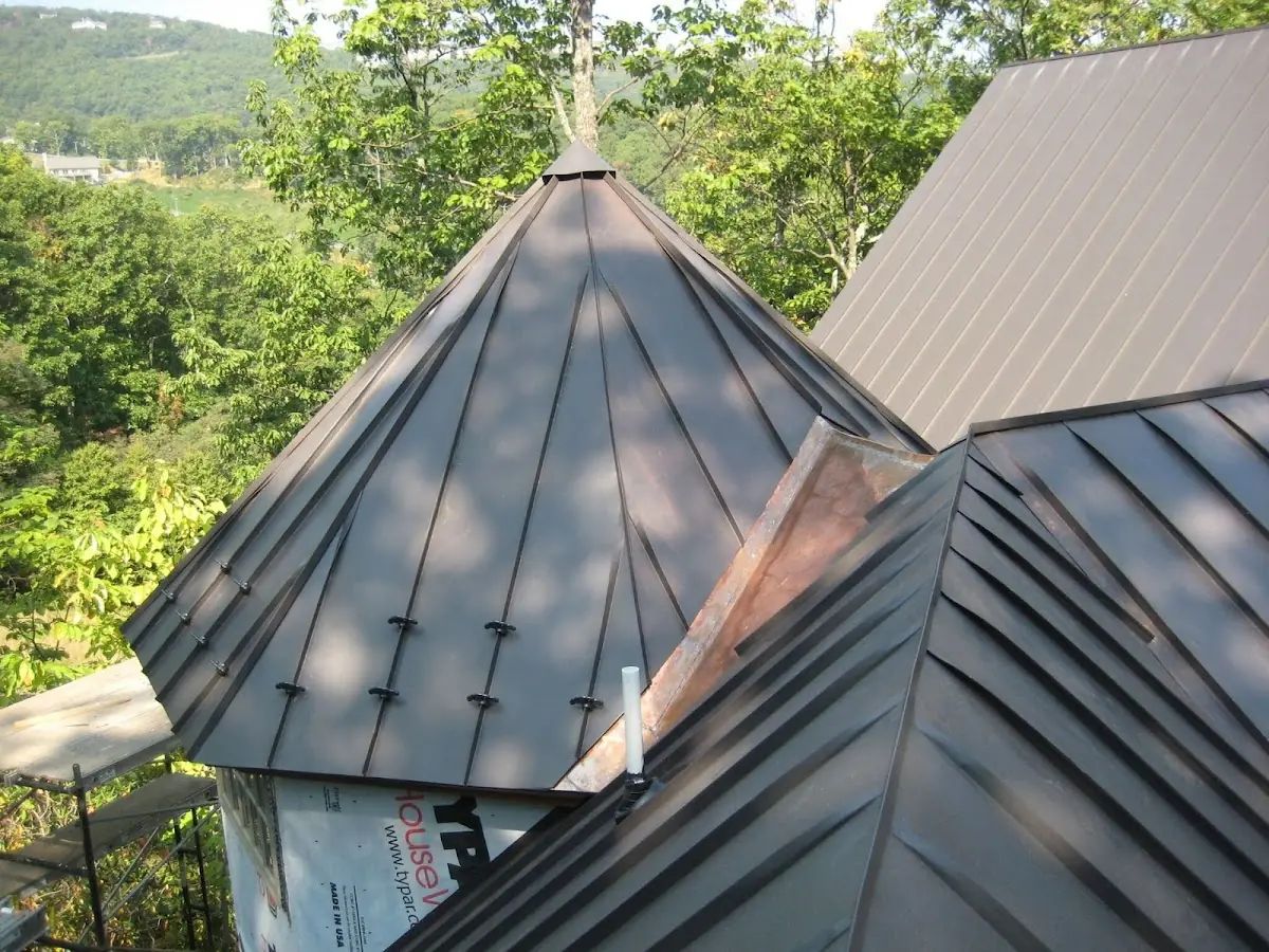Professional Shingle Replacement & Repair by Craftsman Roofing in Sunnyside